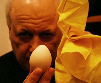 http://magickman.com/shop/graphics/silk-to-egg.jpg